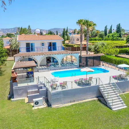 Danae Coral Bay By * Peyia