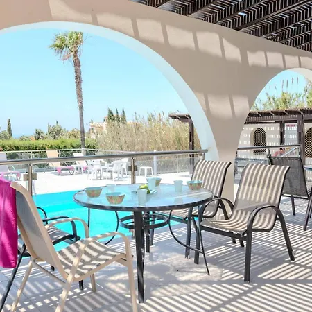 Villa Danae Coral Bay By Peyia