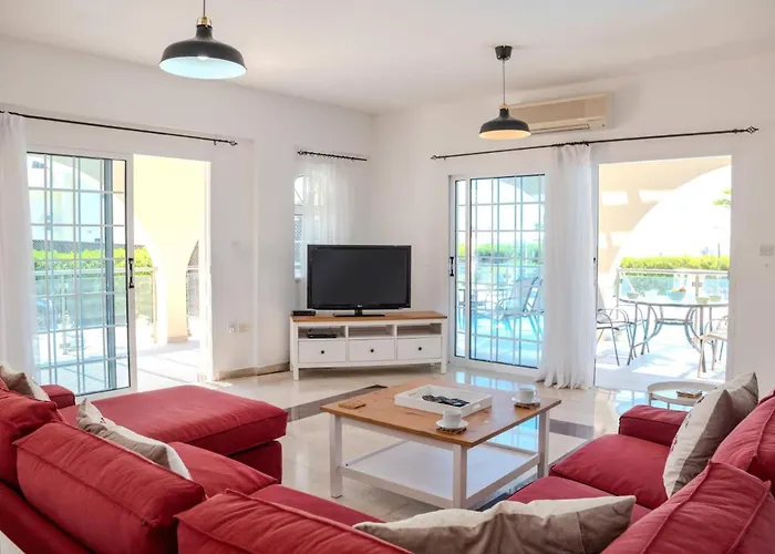 Danae Coral Bay By Vila Pegeia