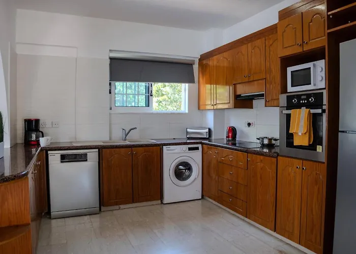 Villa Danae Coral Bay By *