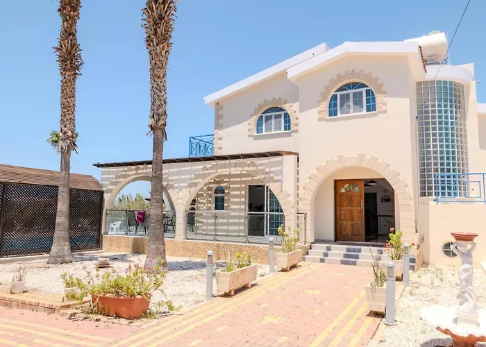 Danae Coral Bay By * Peyia