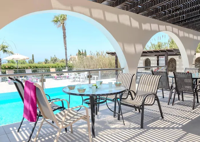 Villa Danae Coral Bay By Peyia